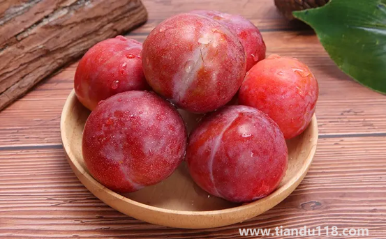 三華李和芙蓉李哪個好吃(吃李子的注意事項)(圖1) 三華李和芙蓉李哪個好吃1