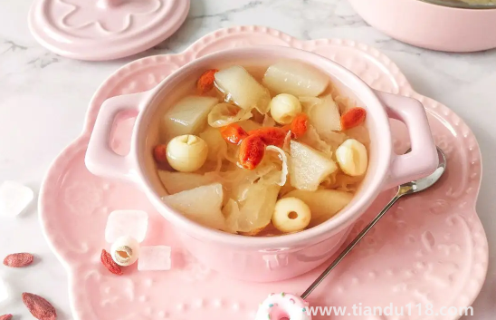 甘蔗煮水和梨子煮水哪個(gè)止咳效果好(甘蔗和梨一起吃有什么好處)(圖1) 甘蔗煮水和梨子煮水哪個(gè)止咳效果好1